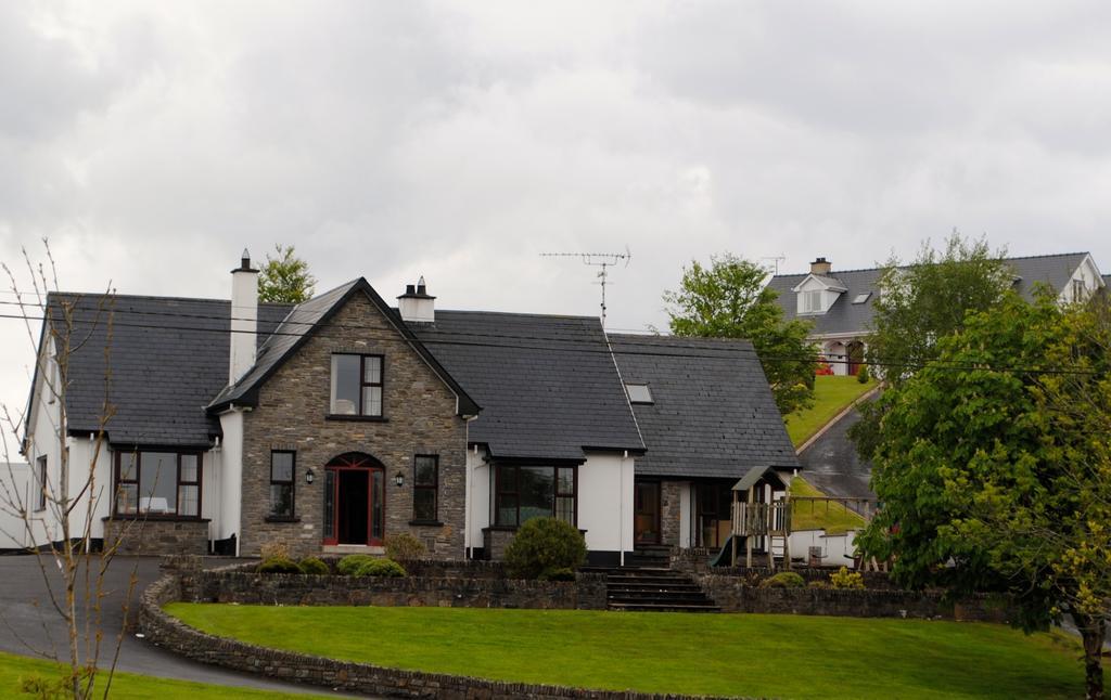 ドネゴール Milltown House Bed & Breakfast エクステリア 写真